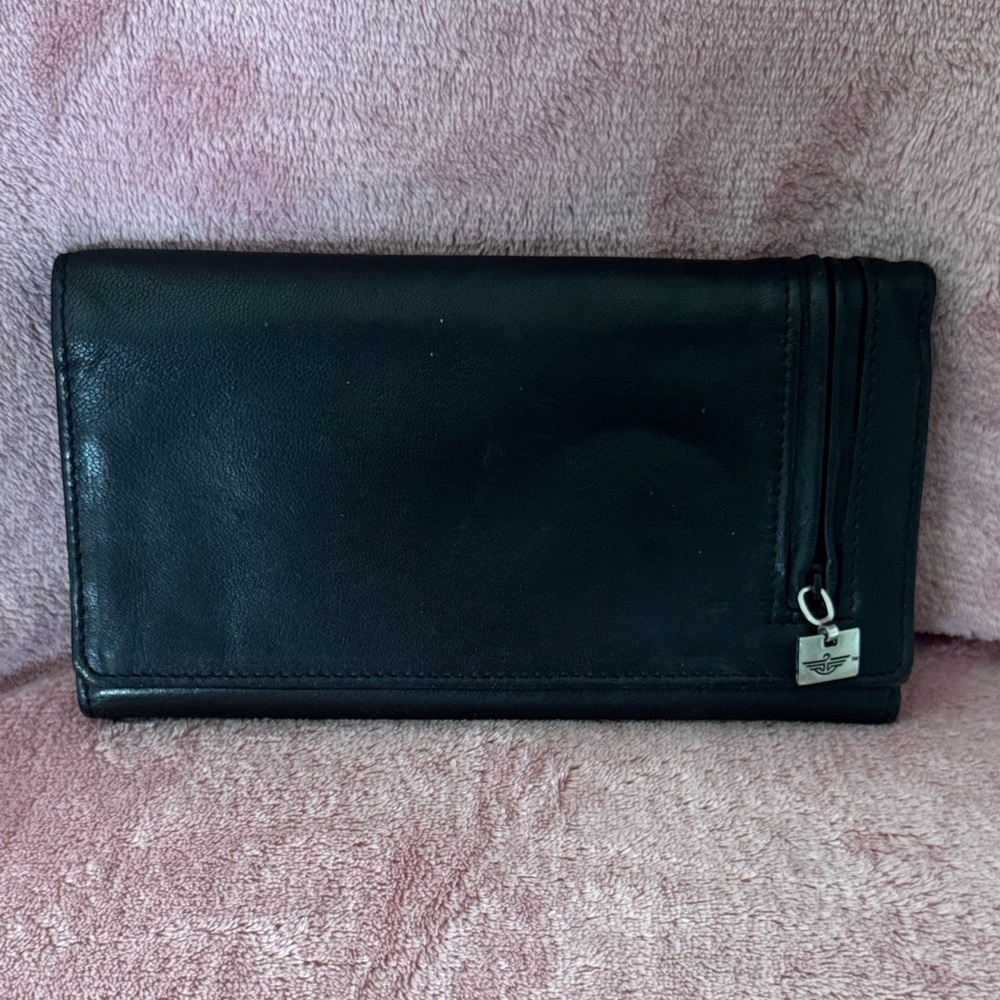 Dockers Black Women's Wallet
